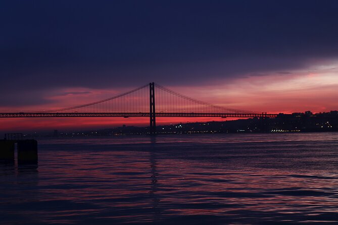 Sailboat Tour in Lisbon with drinks included | Morning and Sunset - Belém Tower and the Discoveries Monument
