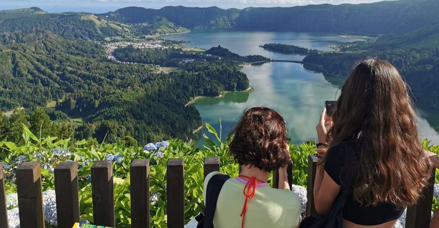 São Miguel Island: 2-Day Guided Island Tour with Meal Add-on - How to book the two dates correctly