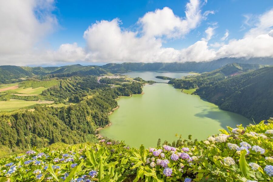 São Miguel Island: Full Day All-in-One Tour - Furnas stew, cooked underground