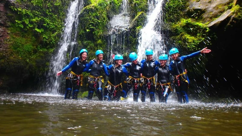 Sao Miguel: Ribeira dos Caldeiroes Canyoning Experience - Meeting the guides and getting suited up