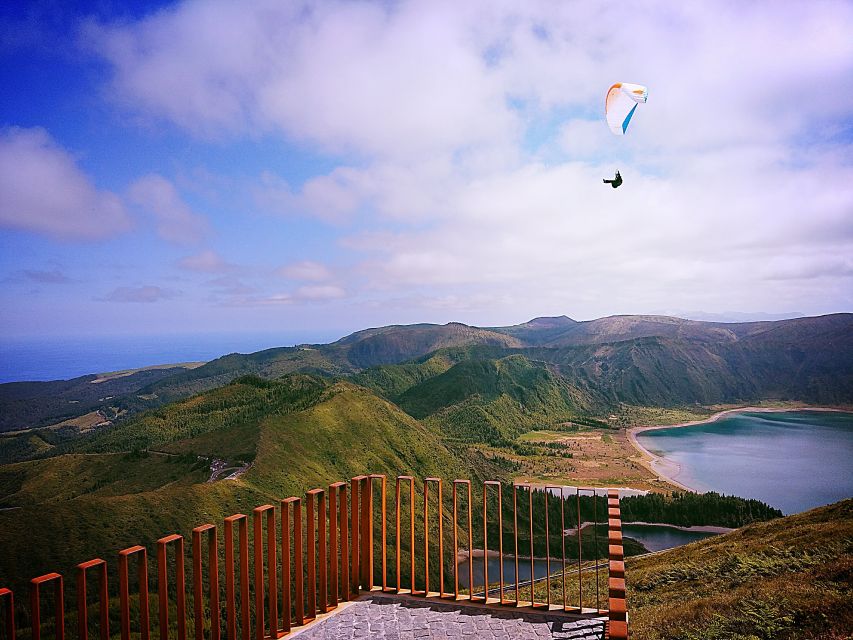São Miguel West: Sete Cidades and Fogo Tour with Lunch - Pico da Barrosa and Lagoa do Fogo
