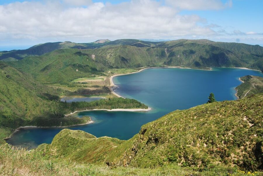 São Miguel: Whales & Volcano Full-Day Tour with Lunch - What to bring and how to prepare