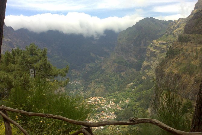 Scenic Route - Nuns Valley Tour - From Funchal rooftops to Madeira’s high country