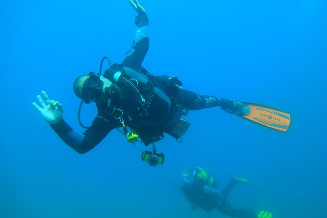 Scuba Diving Albufeira-Double Dive Trip - Two Albufeira sites, one morning on the water