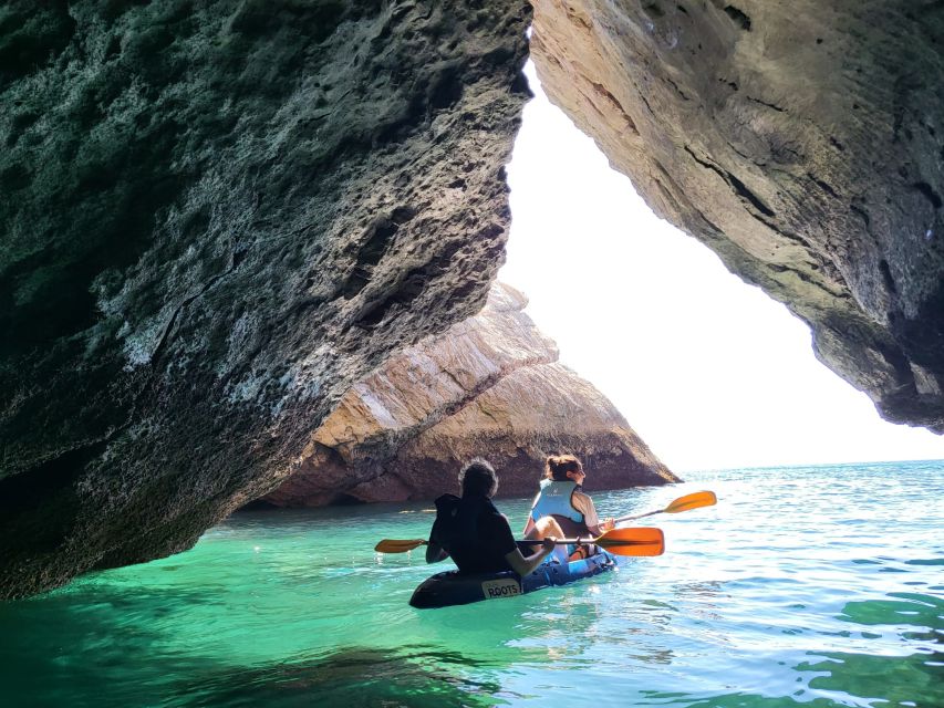 Sesimbra: Arrabida Natural Park & Caves Guided Kayaking Tour - The return paddle and what it feels like physically