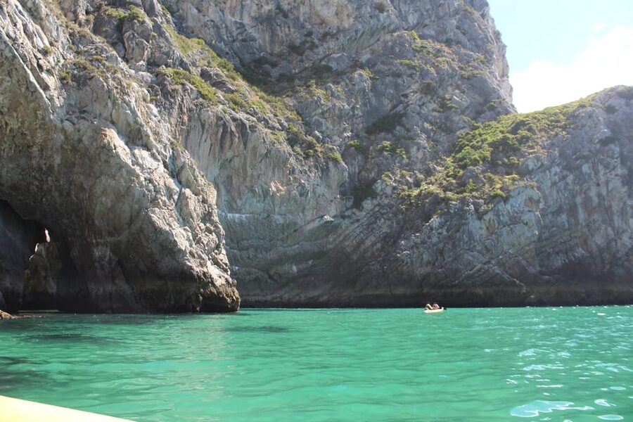 Sesimbra: Ribeiro Cavalo Beach, Caves, & Arrábida Kayak Tour - The Return Paddle and Changing Conditions