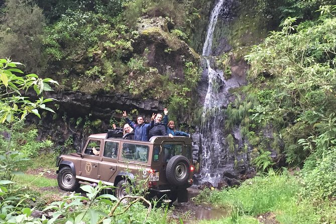 Signature Wine Tastings, Skywalk, Nature 4x4 Open Roof Expedition - Lunch, costs, and what the price really covers