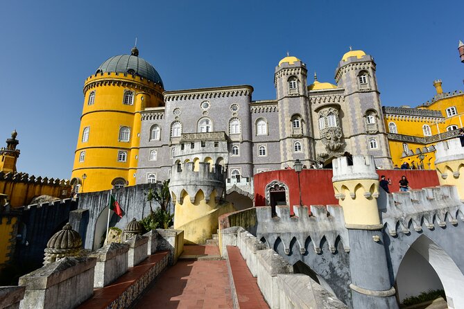 Sintra and Cascais Full-Day Private Tour from Lisbon - Local food and Portuguese daily life