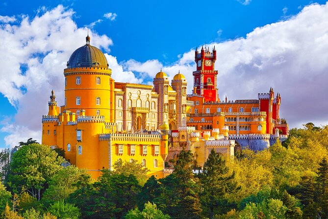 Sintra and Cascais Small Group Tour from Lisbon - Why this day trip works from Lisbon