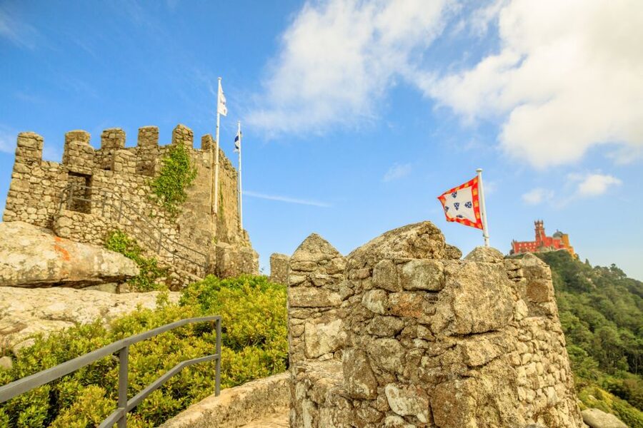 Sintra: Castle of the Moors E-Ticket and Audio Guide - What You See Inside the Fortress