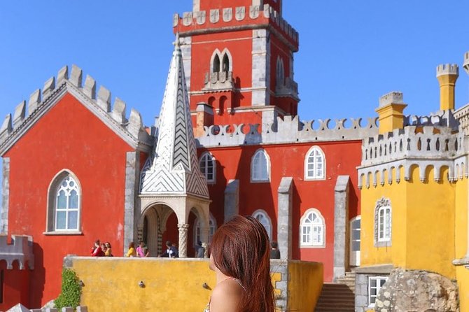 Sintra Full-Day Private Tour - A Journey through Wonderland - Sintra’s old center, lunch, and the Piriquita pause