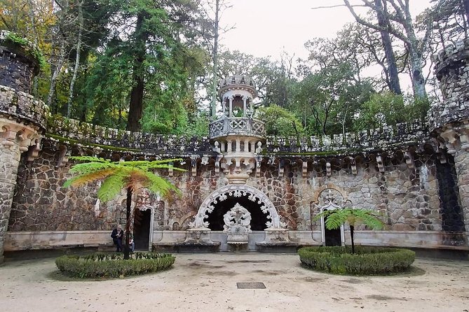 Sintra Full-Day Private Tour - A Journey through Wonderland - Castelo dos Mouros and the reward of the climb