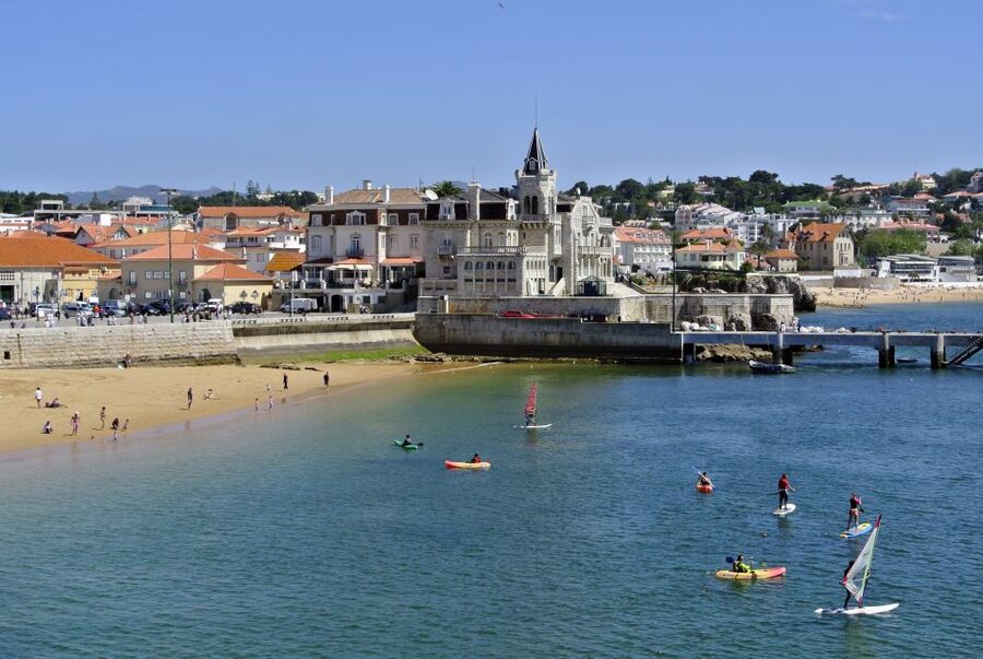 Sintra: Full-Day Tour from Lisbon with Wine Tasting - Pena Palace and its Romantic colors