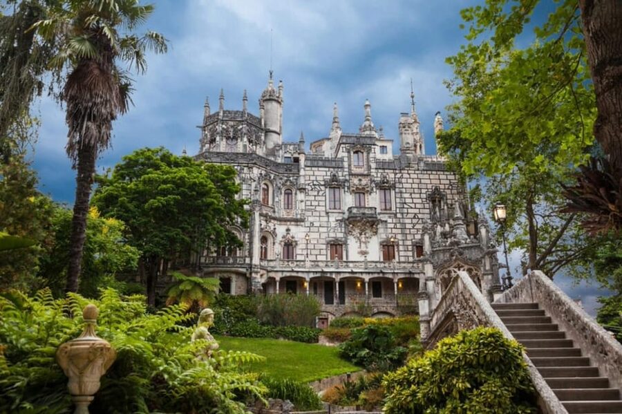 Sintra: Official Public Bus Transport: All Palaces & Castles - Who should buy this Sintra bus pass?
