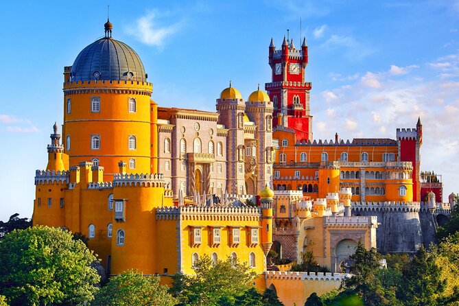 Sintra, Pena Palace, Quinta da Regaleira & Cascais Group Tour - Pena Palace, the colorful high point of the day