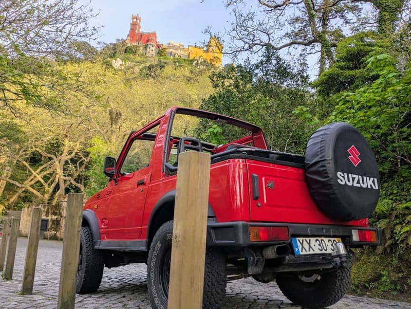 Sintra: Private Half-Day Classic Car or Electric Jeep Tour - Sintra’s palaces and castles from the outside