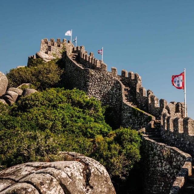 Sintra: Private Sightseeing Tuk Tuk Tour - Cabo da Roca and the natural park