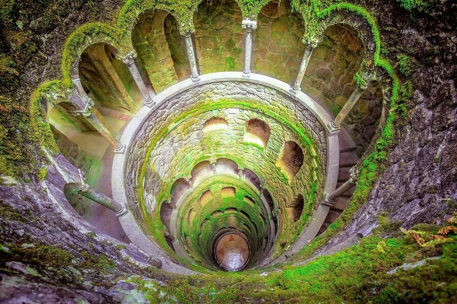 Sintra: Quinta da Regaleira Entry Ticket and Guided Tour - Timing, weather, and the physical effort