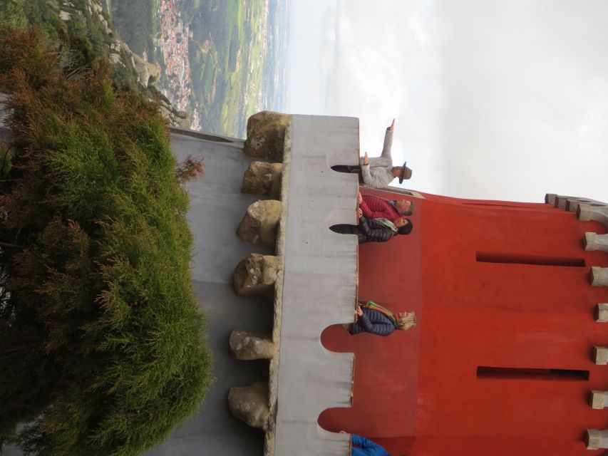 Sintra: Walking Tour with Palace, Castle, and Old Town Visit - Why walking up Sintra makes sense