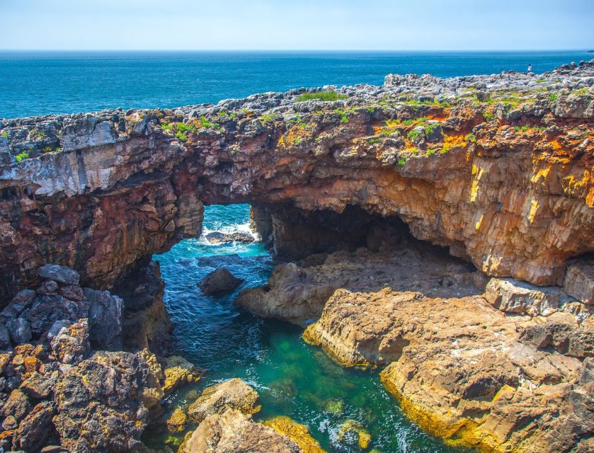 Sintra with a guide: Pena, Regaleira, Roca and Cascais - Lunch in Sintra, with time to choose