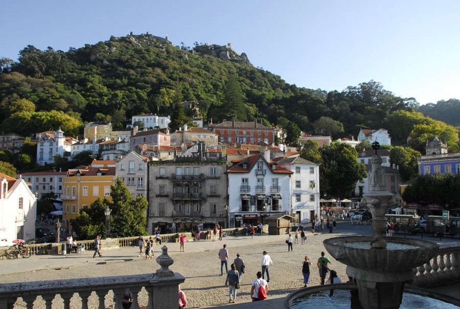 Sintra with a guide: Pena, Regaleira, Roca and Cascais - Guides, vehicles, and the pace of the day