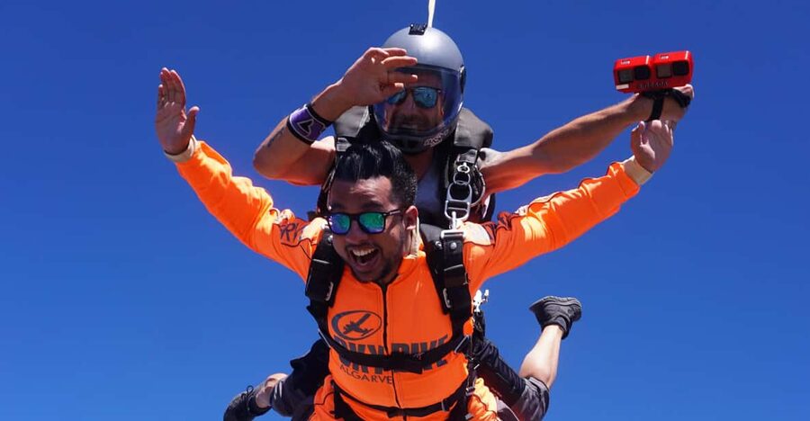 Skydive Algarve: Tandem Skydiving 10.000ft (up to 15.000ft) - What freefall feels like at 10,000 or 15,000 feet