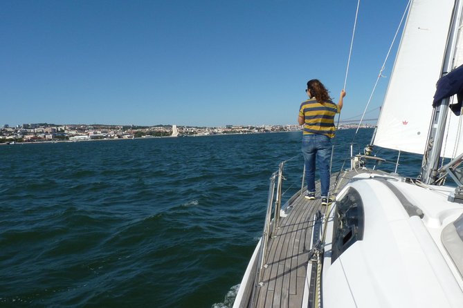 Small-Group Sailing Tour on the Tagus River from Lisbon - São Jorge Castle, viewed from a different angle