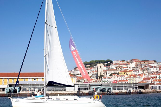 Small-Group Sailing Tour on the Tagus River from Lisbon - What the two-hour ride feels like