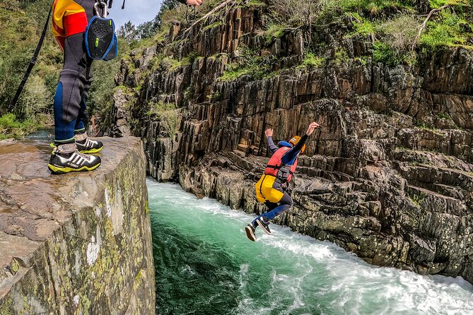 Soft Canyoning, river Ceira, Góis, Serra da Lousa, Coimbra - Who will enjoy this most
