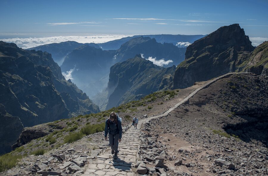 Stairway to Heaven: Pico do Areeiro in Madeira Island - PR3 Vereda do Burro and the old Poço da Neve