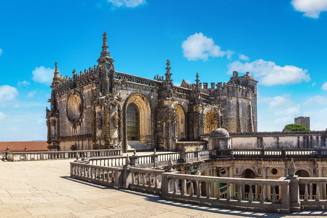 Templar Tour Convent of Christ & Almourol Castle from Lisbon - Should you book the Almourol and Tomar tour?