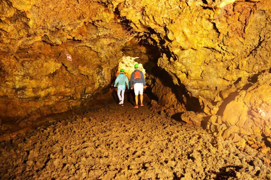 Terceira Island: Caves and Craters Tour - Guides make the difference