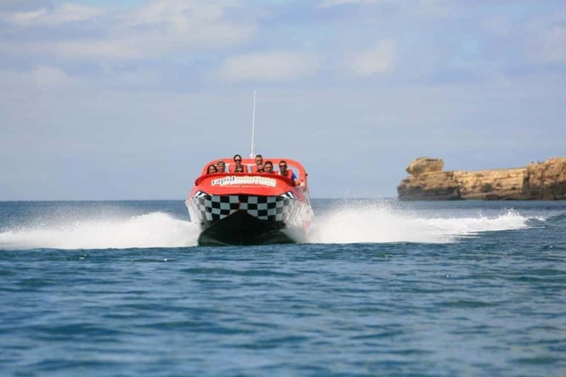 Thrilling 30-Minute Jet Boat Ride in the Algarve - The caves provide a short sightseeing break