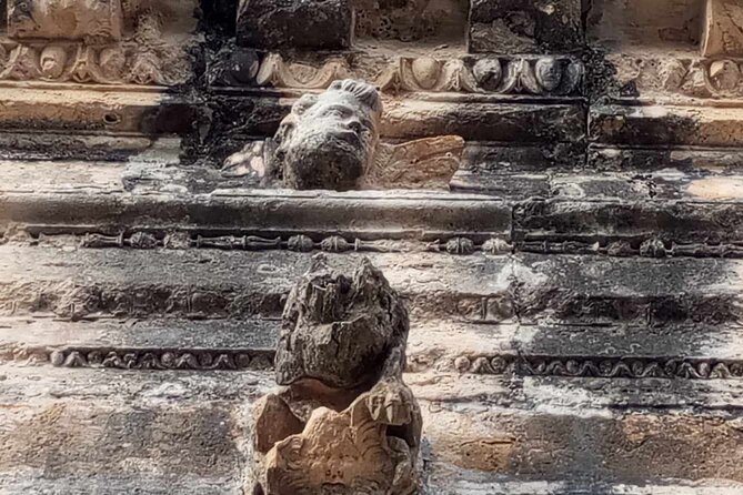 Time travel at the Convent of Christ Tomar - Symbols, puzzles, and the limits of certainty