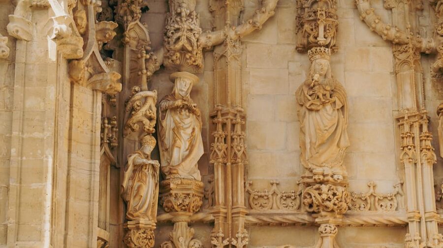 Tomar: Knight's Templar Castle and Convent of Christ Tour - The Charola and its painted panels