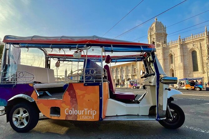Tuk tuk tour in Belem area - Jerónimos Monastery and Manueline detail