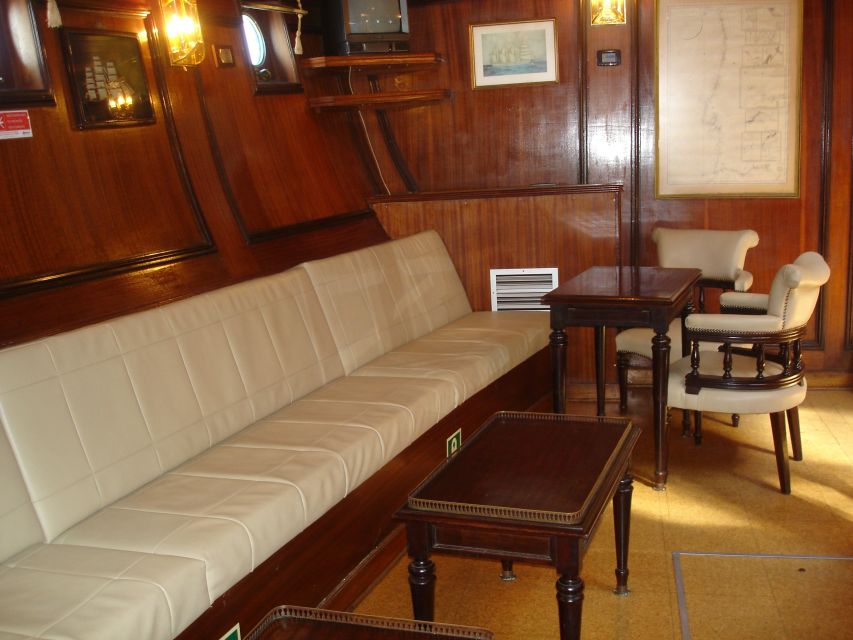 Vilamoura: Algarve Coast 3-Hour Sailing Cruise With Open Bar - A swim from the schooner