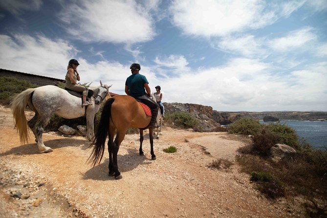 Welcome to Carrapateira Horse Riding Tour - Who should book this ride?