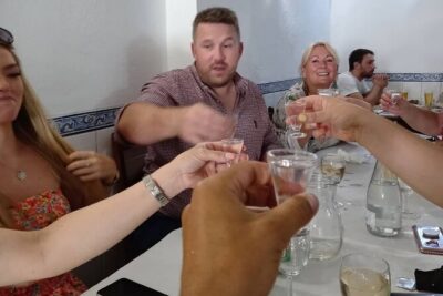 Wine Tasting, Chicken Piri Piri & Sights (Albufeira/Vilamoura)